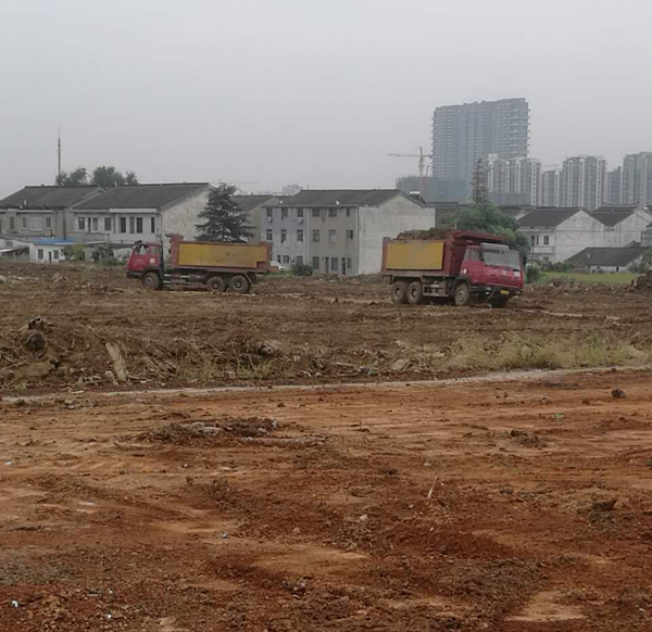 江陰市云亭街道定山村 高標(biāo)準(zhǔn)推進(jìn)定山窯廠土地復(fù)墾，擘畫鄉(xiāng)村振興新圖景